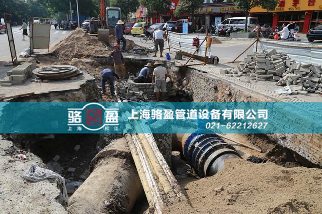 城市污水系統(tǒng)專用<a href=http://m.renliliufang.cn/ target=_blank class=infotextkey><a href=http://m.renliliufang.cn target=_blank class=infotextkey>伸縮接頭</a></a>